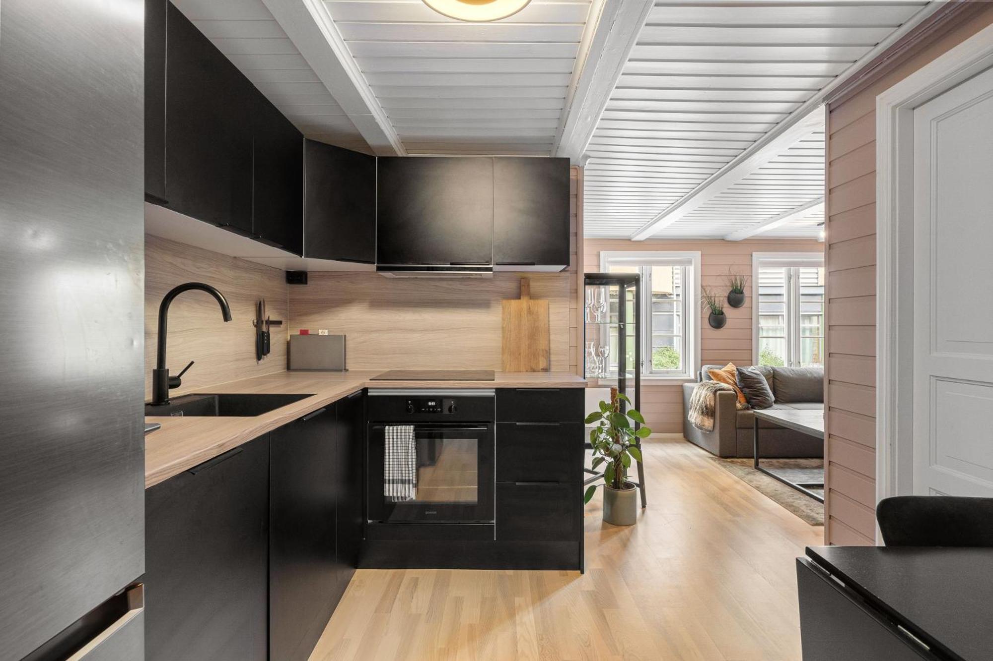 Arctic Homes - Red Polar House Tromso Bagian luar foto