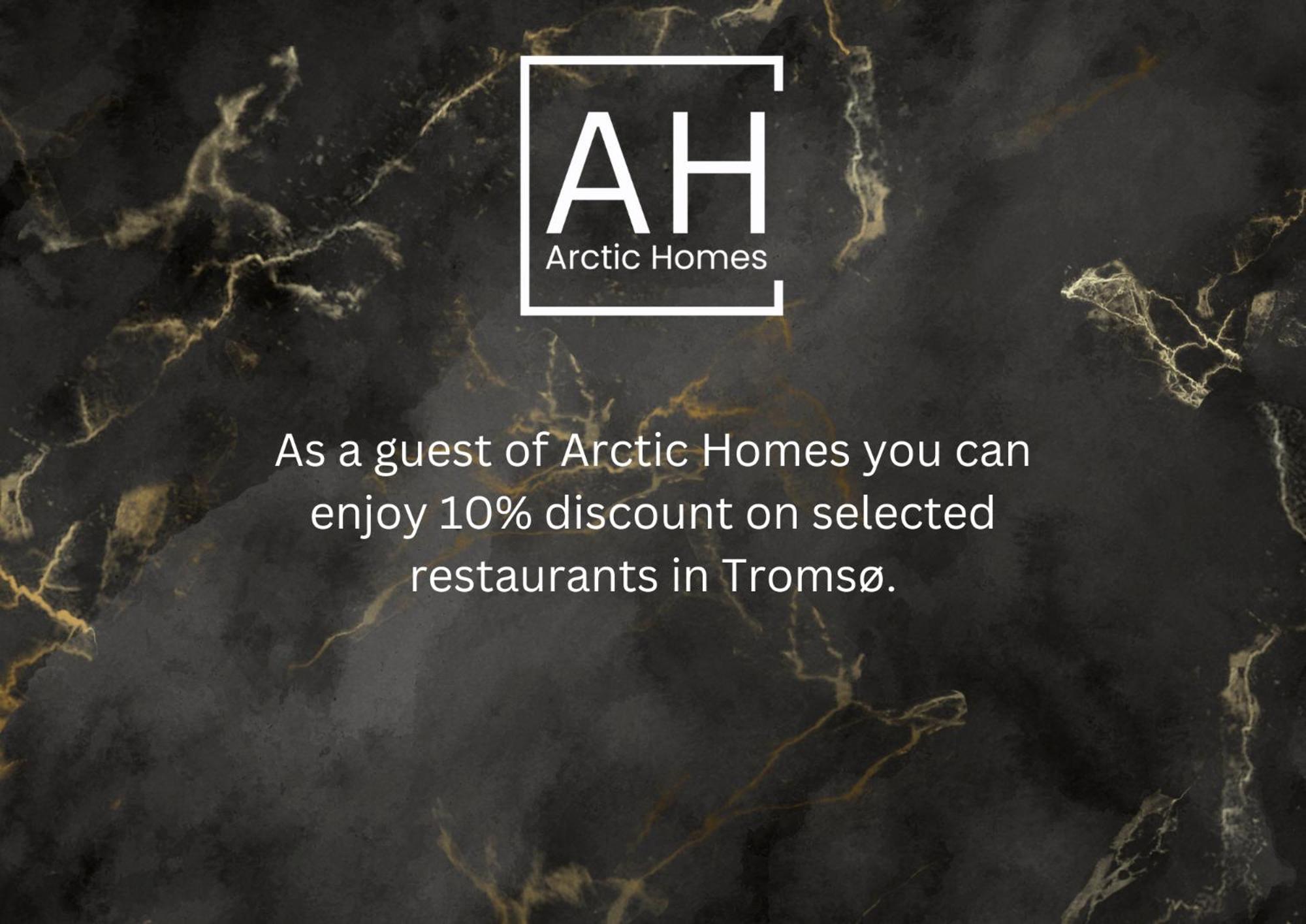 Arctic Homes - Red Polar House Tromso Bagian luar foto